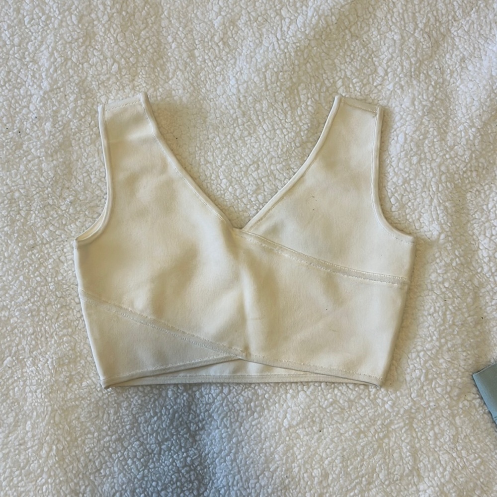 Bcbg max AZRIA crop top